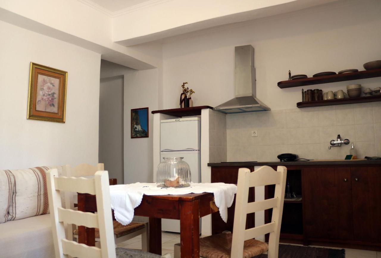Pension Ilias Aparthotel Amorgo Esterno foto