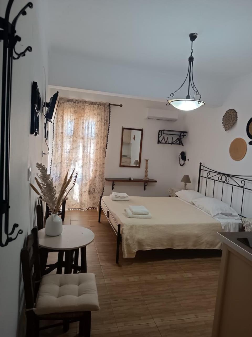Pension Ilias Aparthotel Amorgo Camera foto