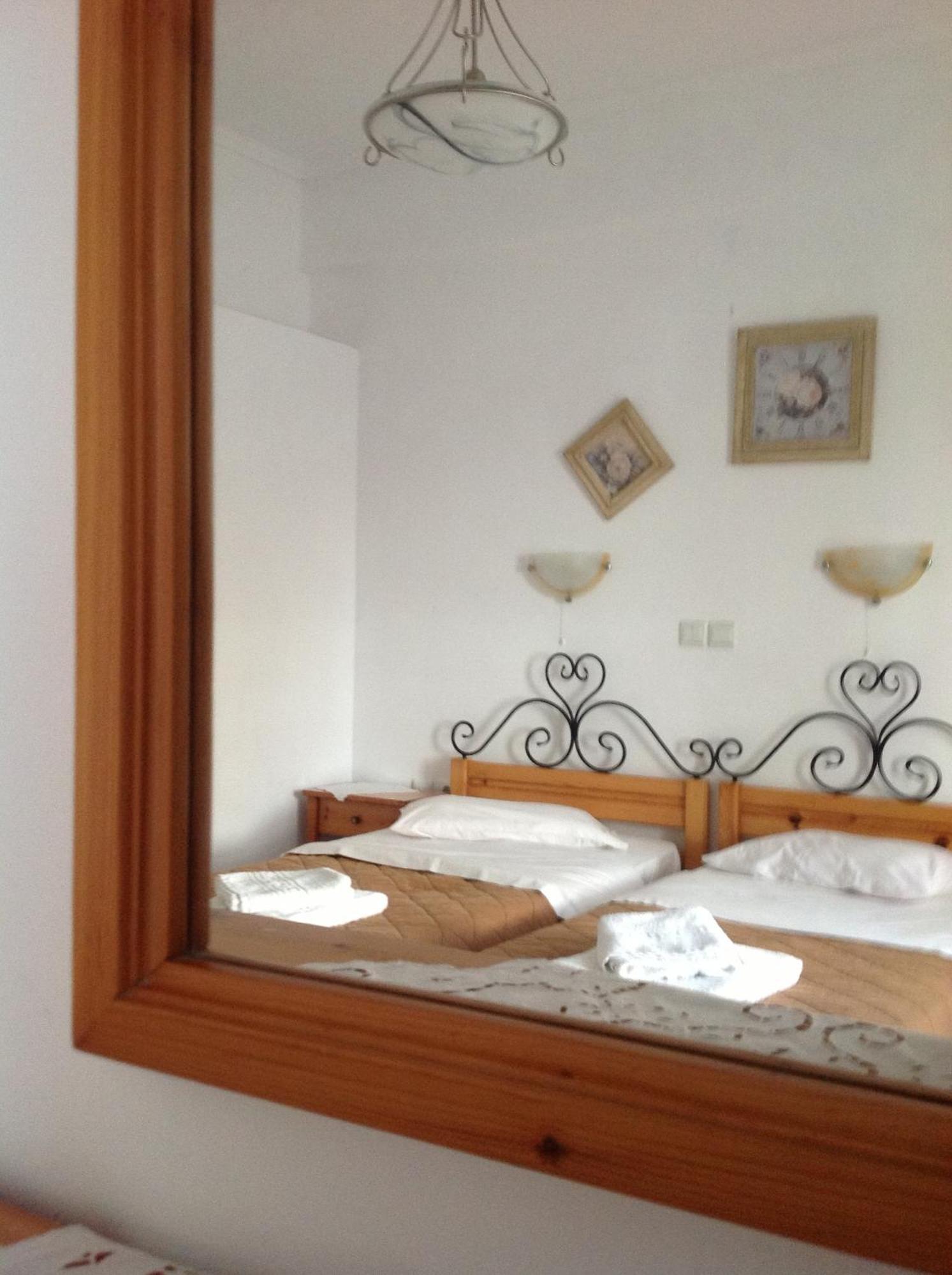 Pension Ilias Aparthotel Amorgo Esterno foto