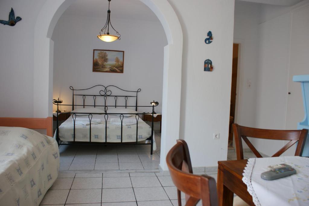 Pension Ilias Aparthotel Amorgo Esterno foto